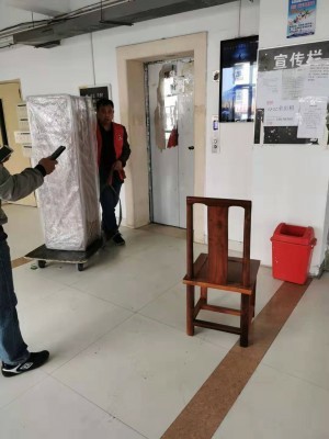 搬家的難題應交給正規(guī)搬家公司幫您完成